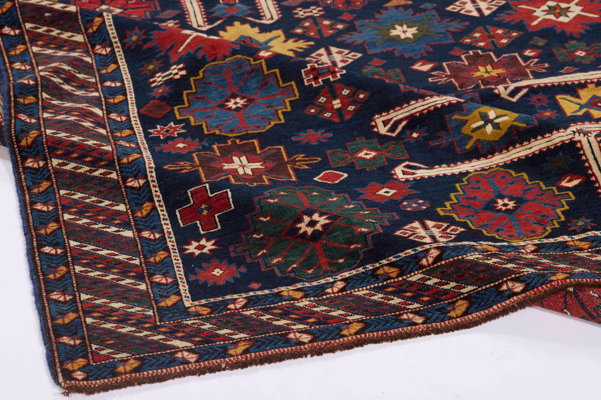 KUBA ANTIQUE 4' 9" X 6' 2"