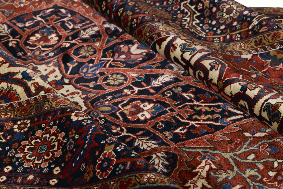 ANTIQUE PERSIAN HERIZ 8' 10" X 12' 6"