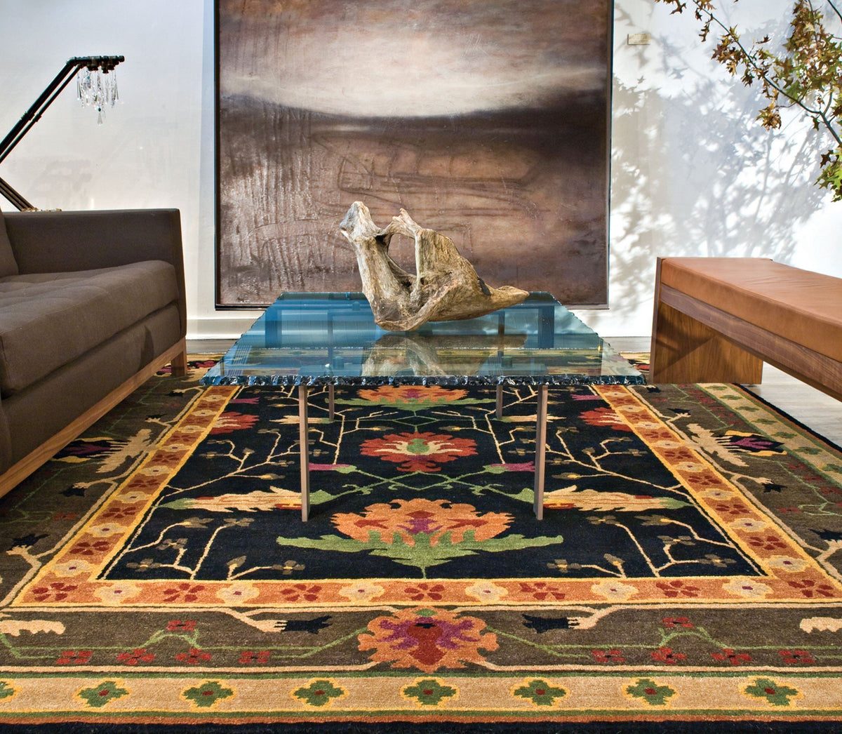 BIG DONEGAL EBONY Lifestyle room-image Tufenkian Artisan Carpets