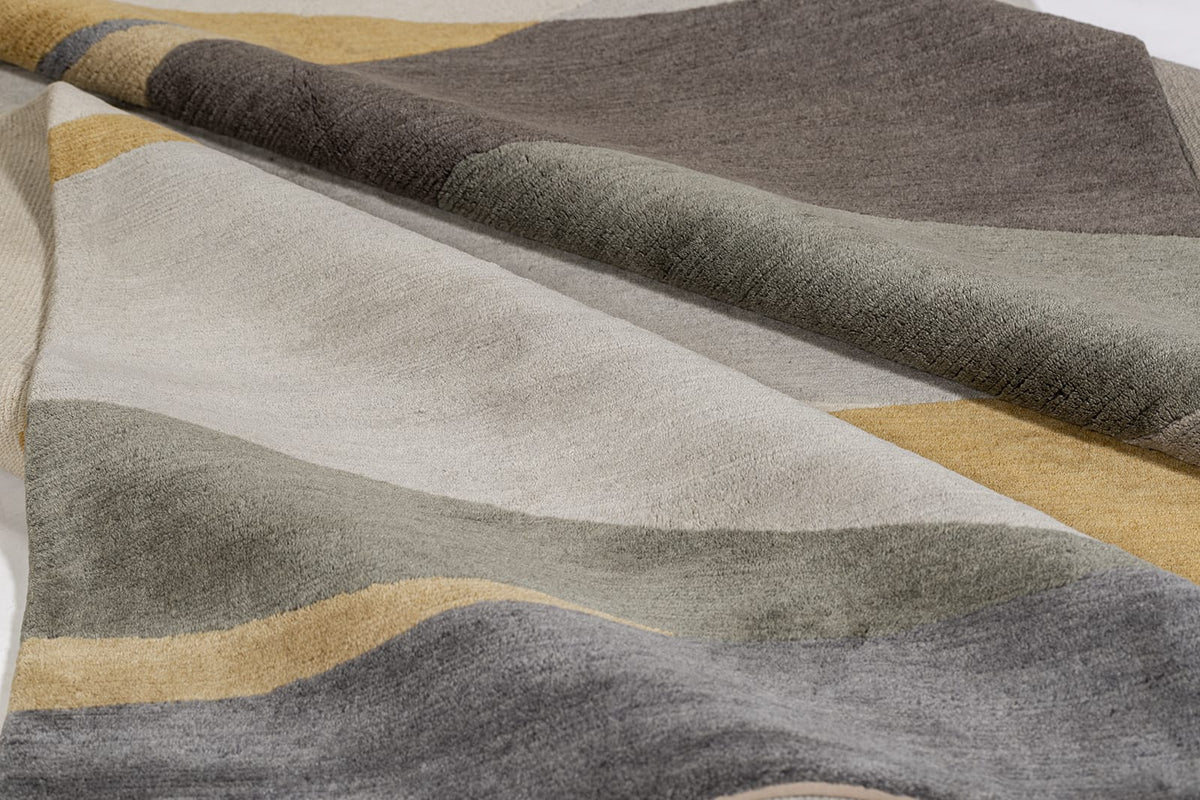 detail image of Crystal Yellow Grey hand knotted area rug design by Tufenkian