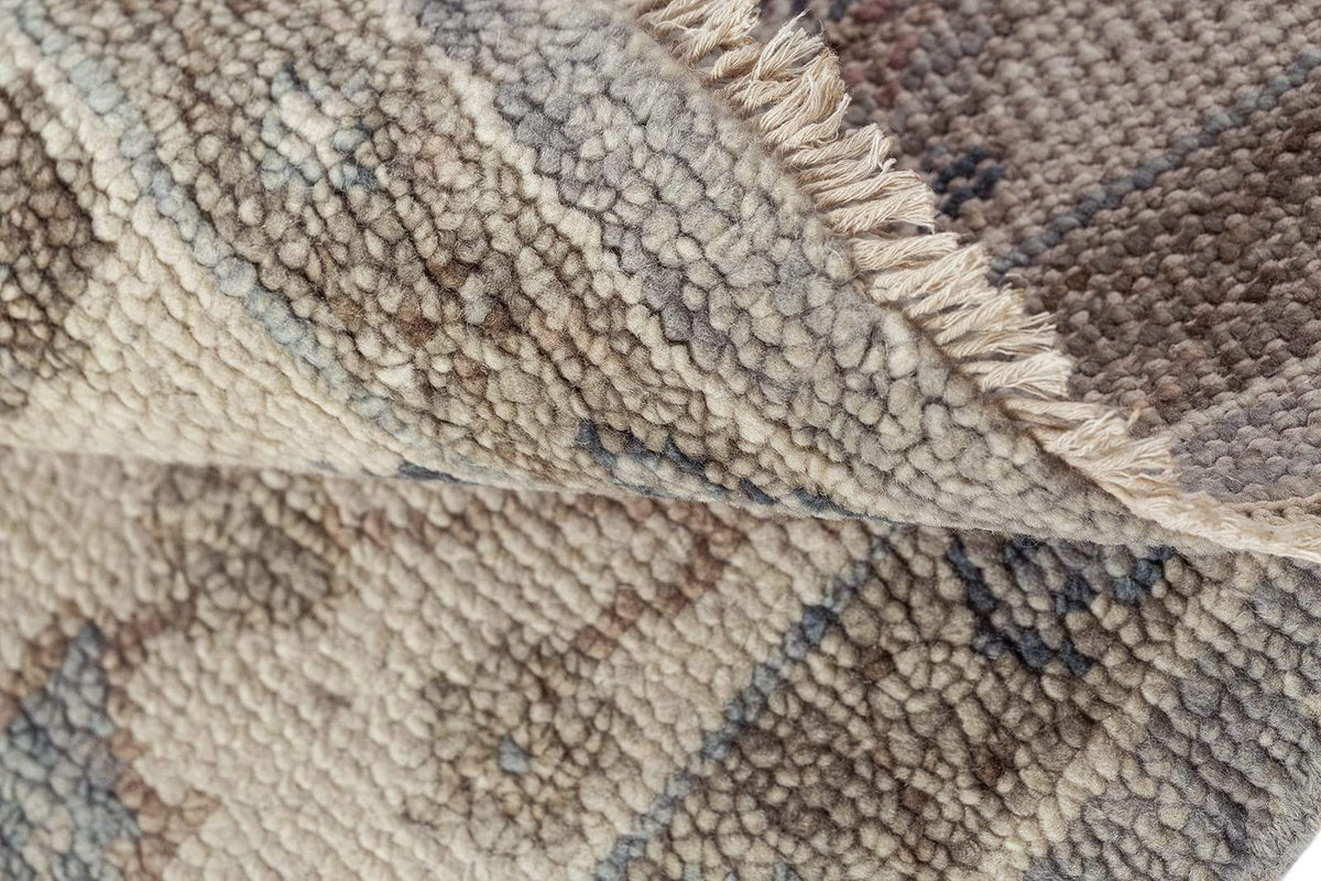 HP77 PALMETTE LIGHT BLUE Product Tufenkian Artisan Carpets