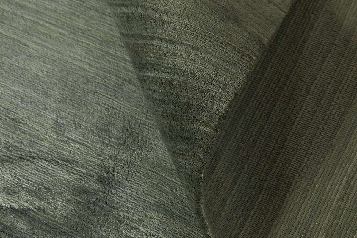 SOLID REBEL SILK SPRUCE Tufenkian Artisan Carpets