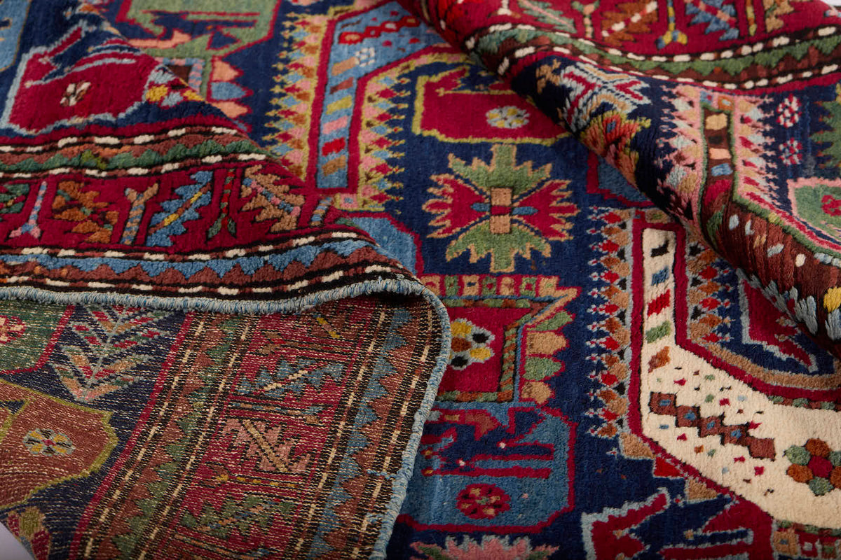 GORADIS ANTIQUE 4' 5" X 8' 11"