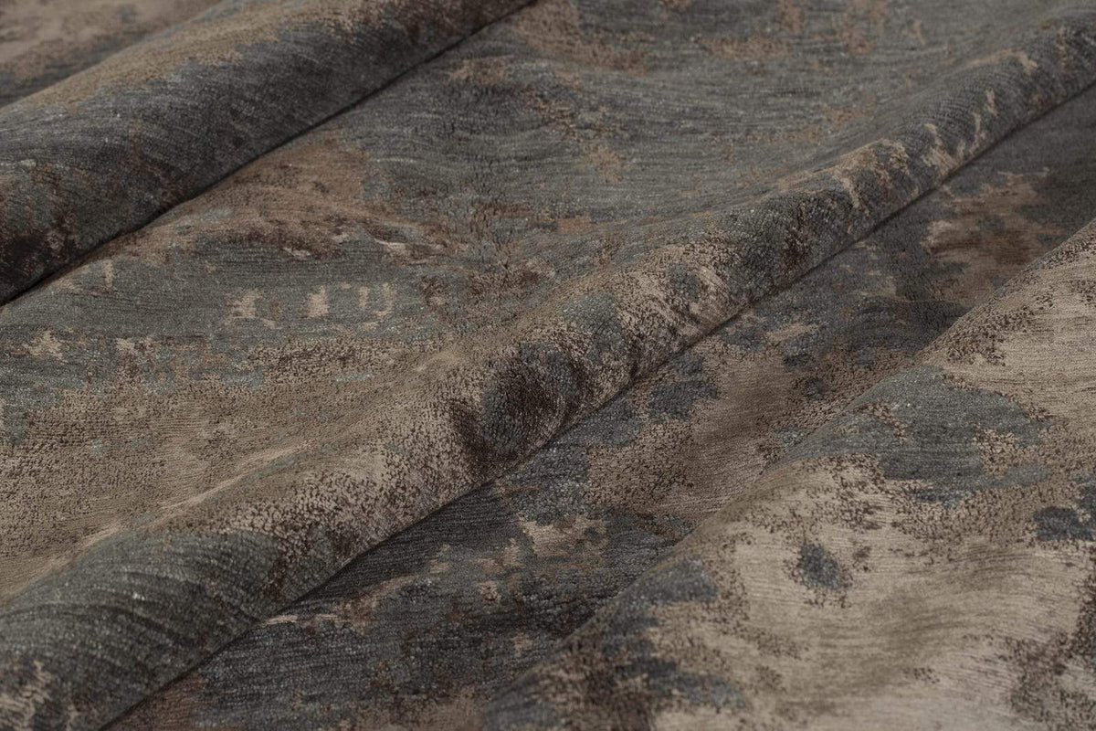 BUTTERFLY CHARCOAL COCO Product Tufenkian Artisan Carpets 