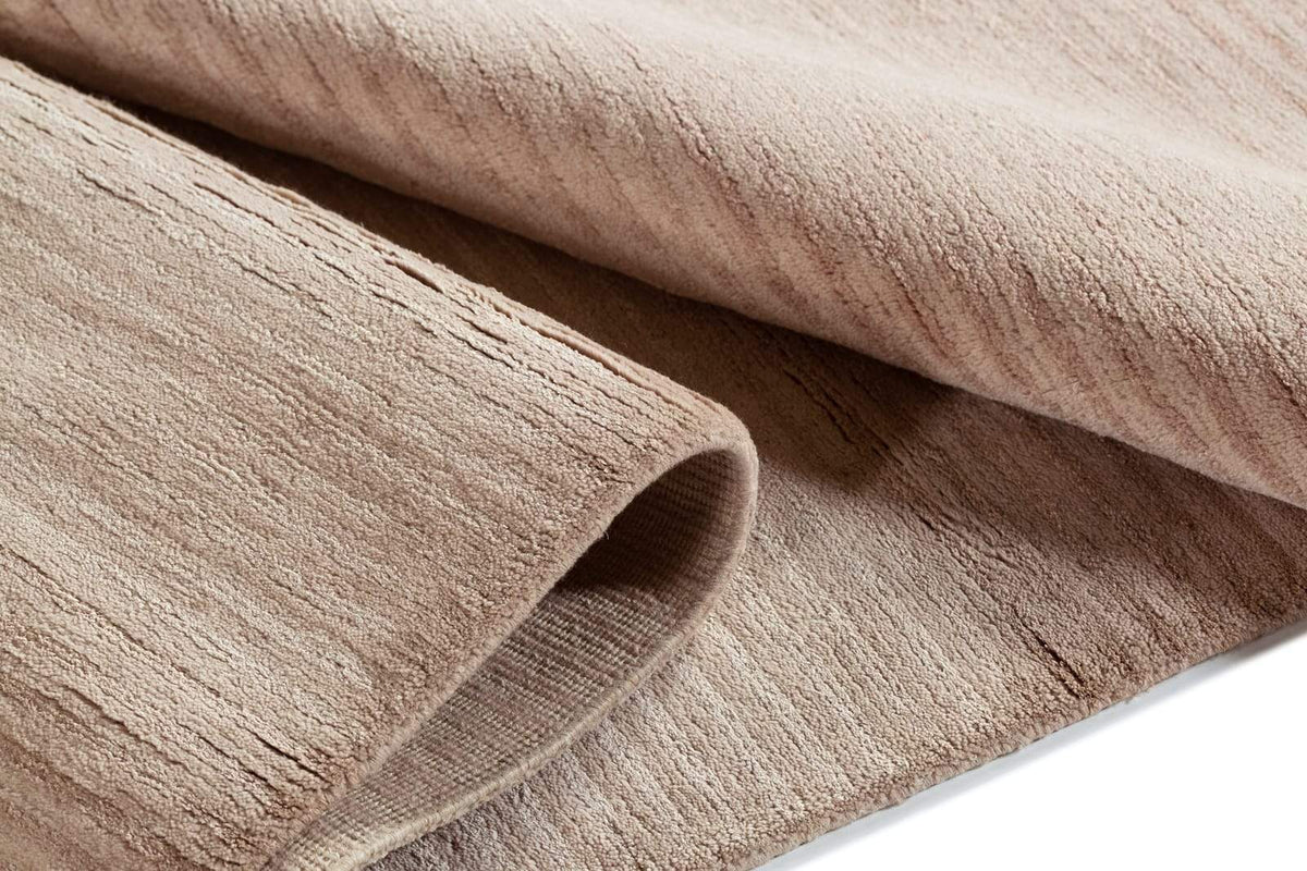 FINE LINE BLUSH Product Tufenkian Artisan Carpets 