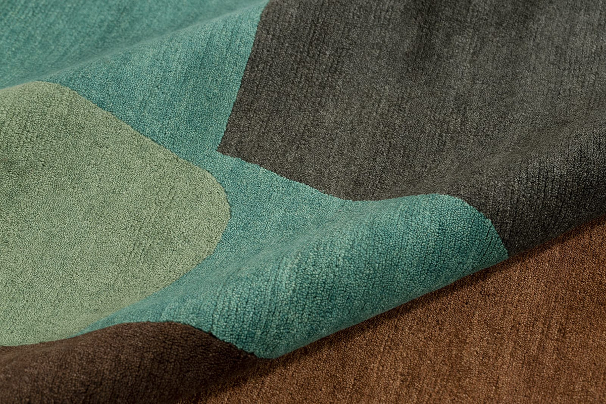 detail image of Palisade Glade hand knotted area rug design by Tufenkian