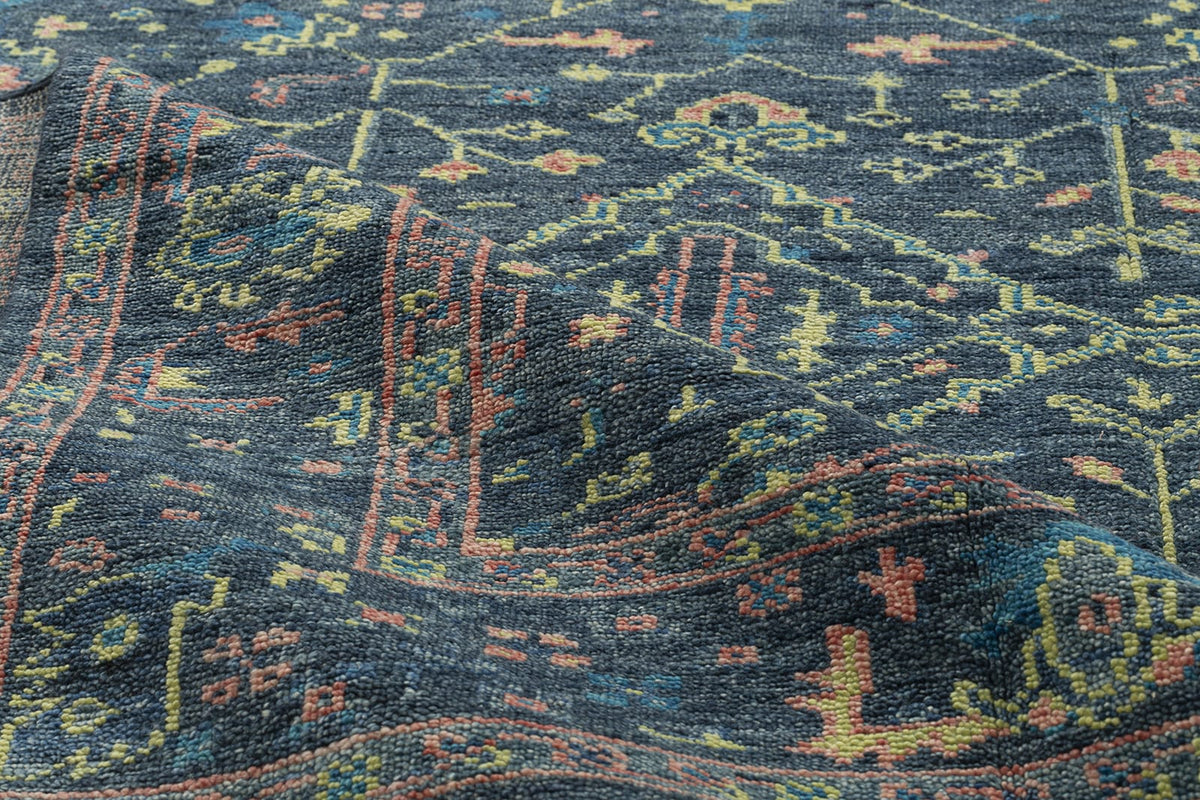 detail image of Tigranakert Marine hand knotted area rug design by Tufenkian